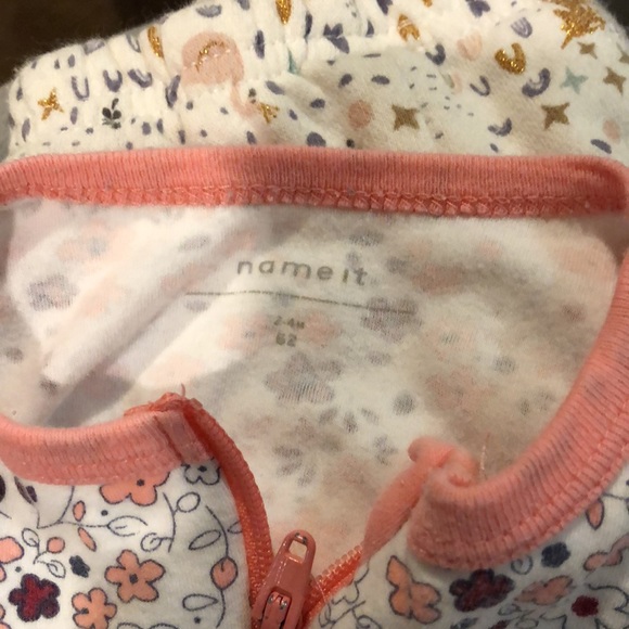 Girls lot - name it, Winnie the Pooh, Just One You - Picture 4 of 5